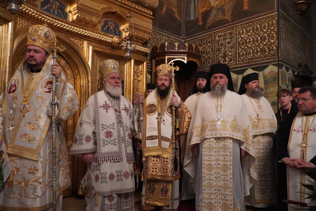 Prinos de laudă adus ocrotitorului orașului Galați 235822