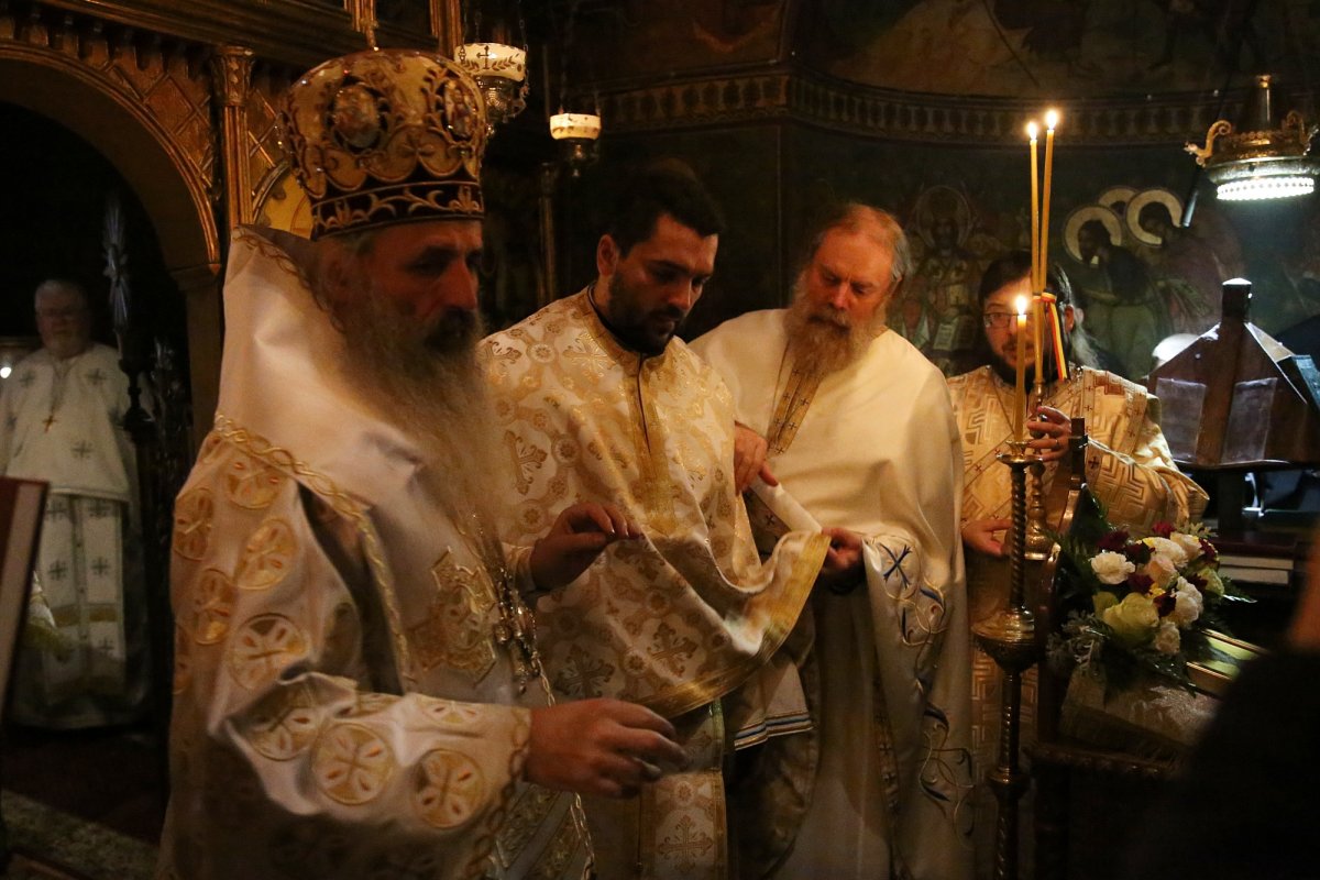 Sărbătoarea Sfântului Apostol Andrei la Mănăstirea Bucium 235662