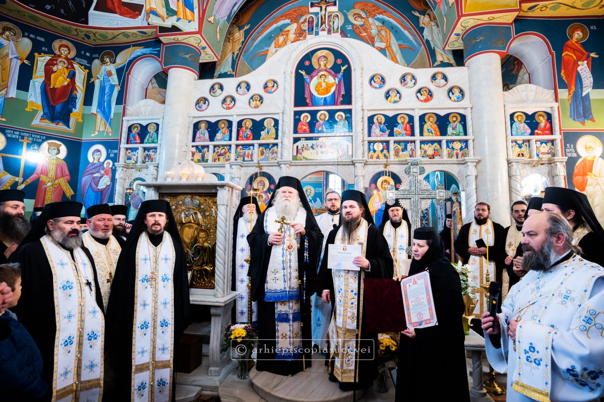 Un nou arhimandrit în Arhiepiscopia Sucevei și Rădăuților 235845