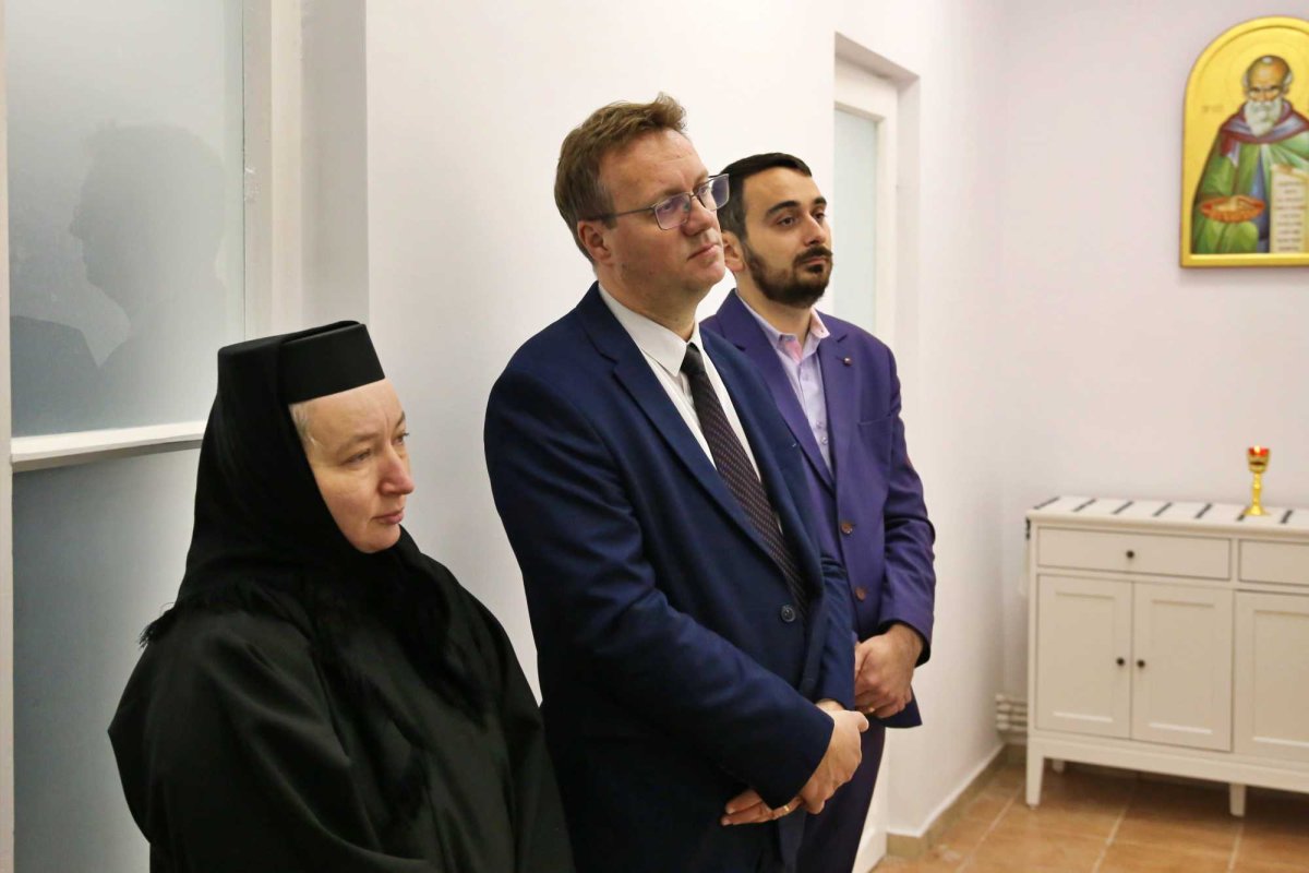 Sfințirea sediului Centrului de Studii Patristice al Arhiepiscopiei Iașilor 235974