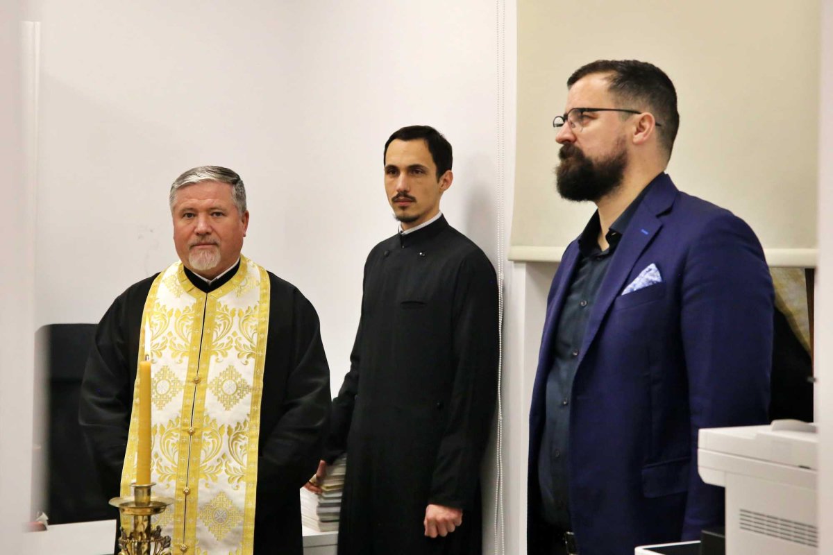 Sfințirea sediului Centrului de Studii Patristice al Arhiepiscopiei Iașilor 235975
