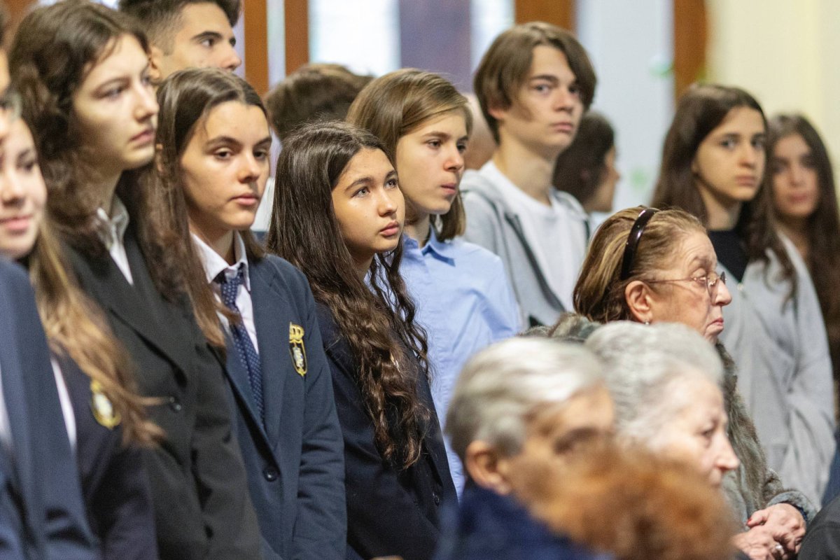 Ocrotitorul Colegiului Național „Sfântul Sava” sărbătorit cu emoție 236266