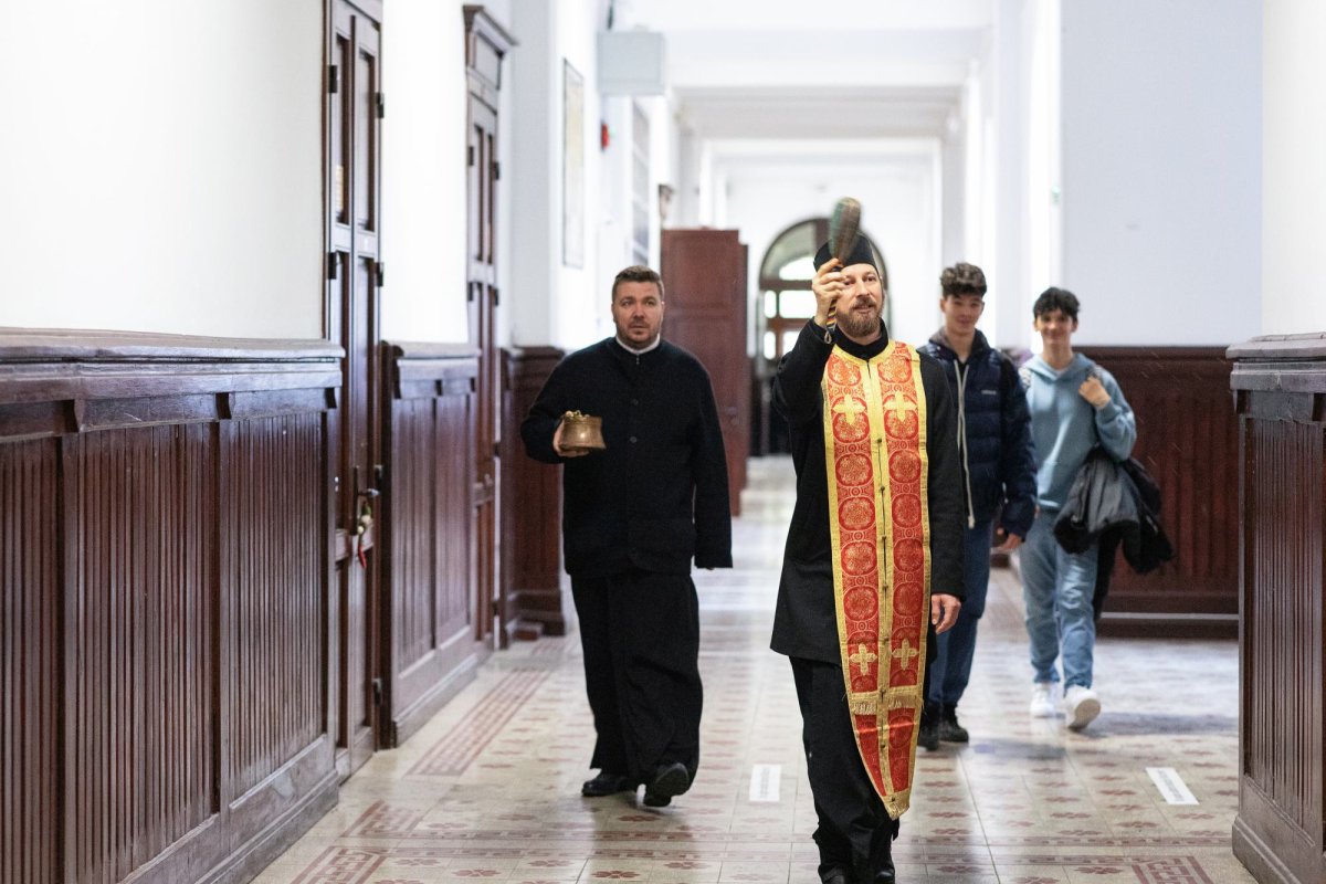 Ocrotitorul Colegiului Național „Sfântul Sava” sărbătorit cu emoție 236282