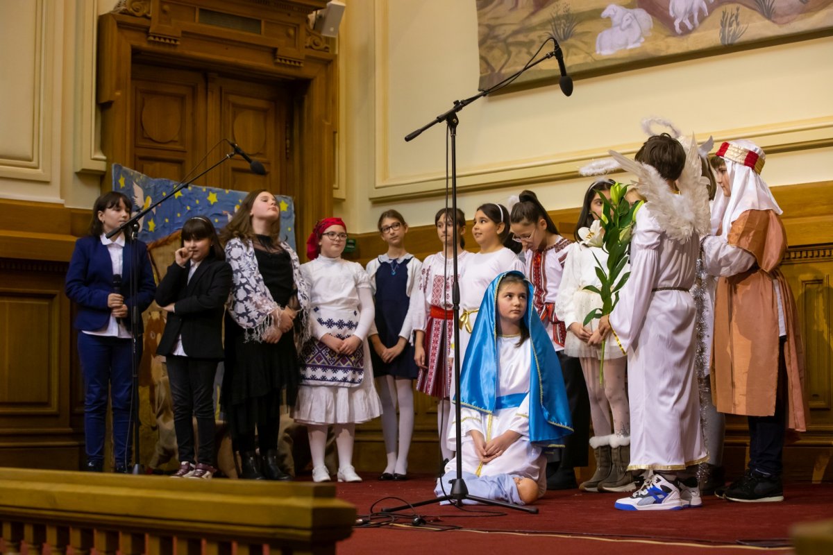 Spectacolul „Sfântul Nicolae în mijlocul copiilor” la Palatul Patriarhiei 236364