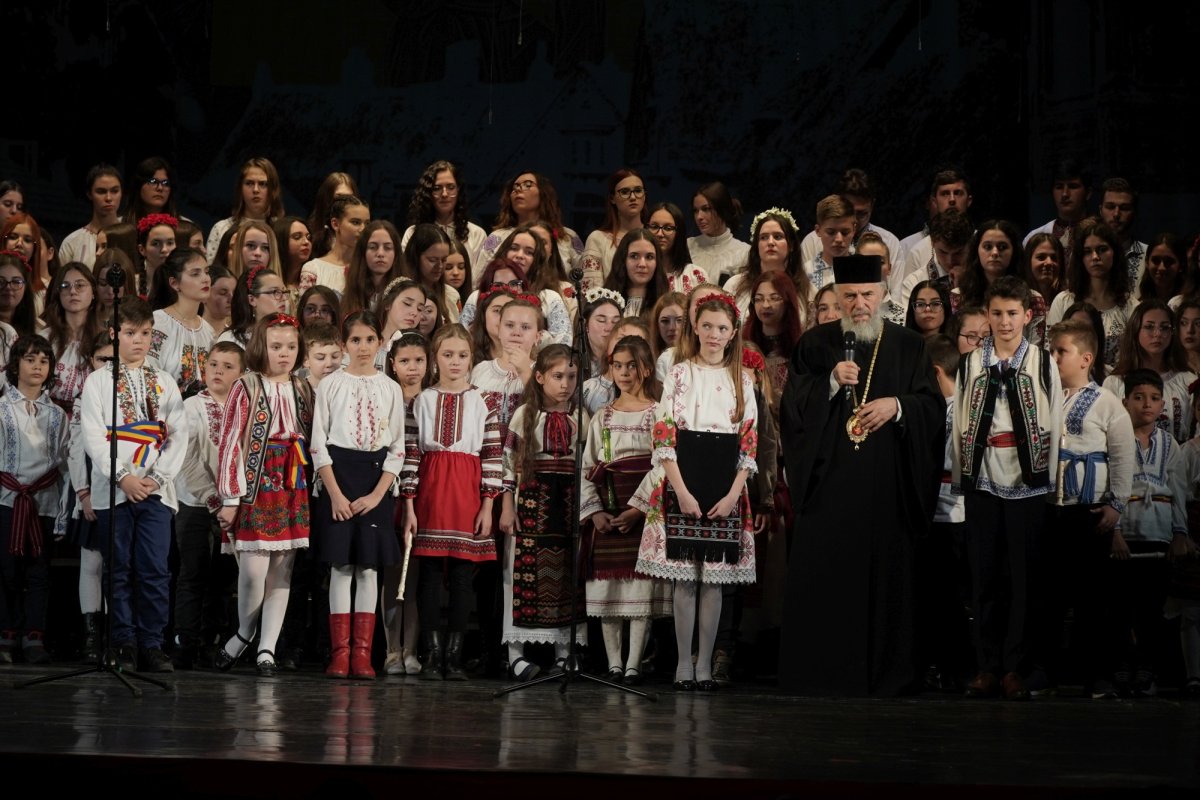 Trei decenii cu Sfântul Apostol Andrei în cetatea Galațiului 236293