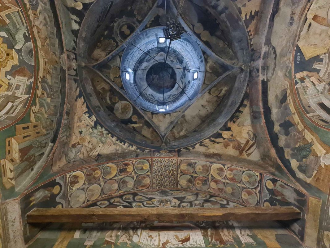 Casa cu chipuri blânde a Sfântului Nicolae  236653