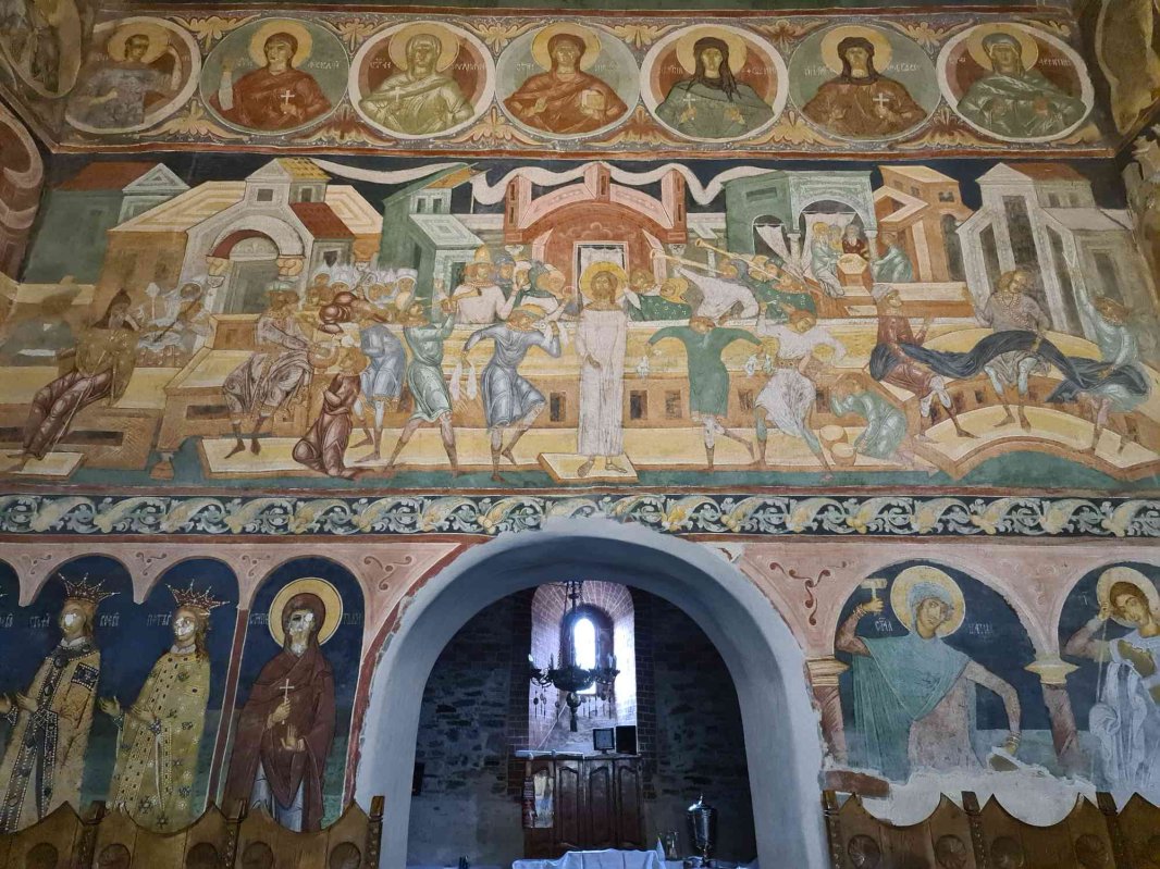 Casa cu chipuri blânde a Sfântului Nicolae  236658