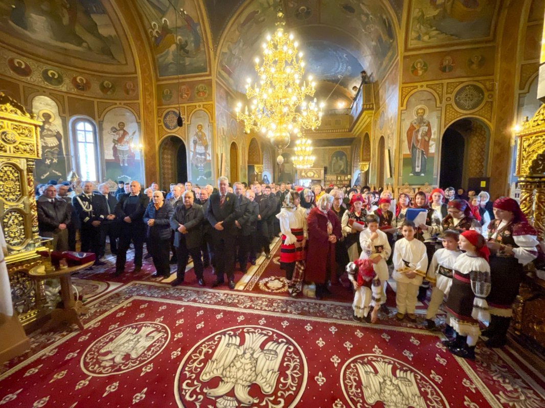 Sărbătoare la Catedrala Episcopală din Miercurea Ciuc 236689