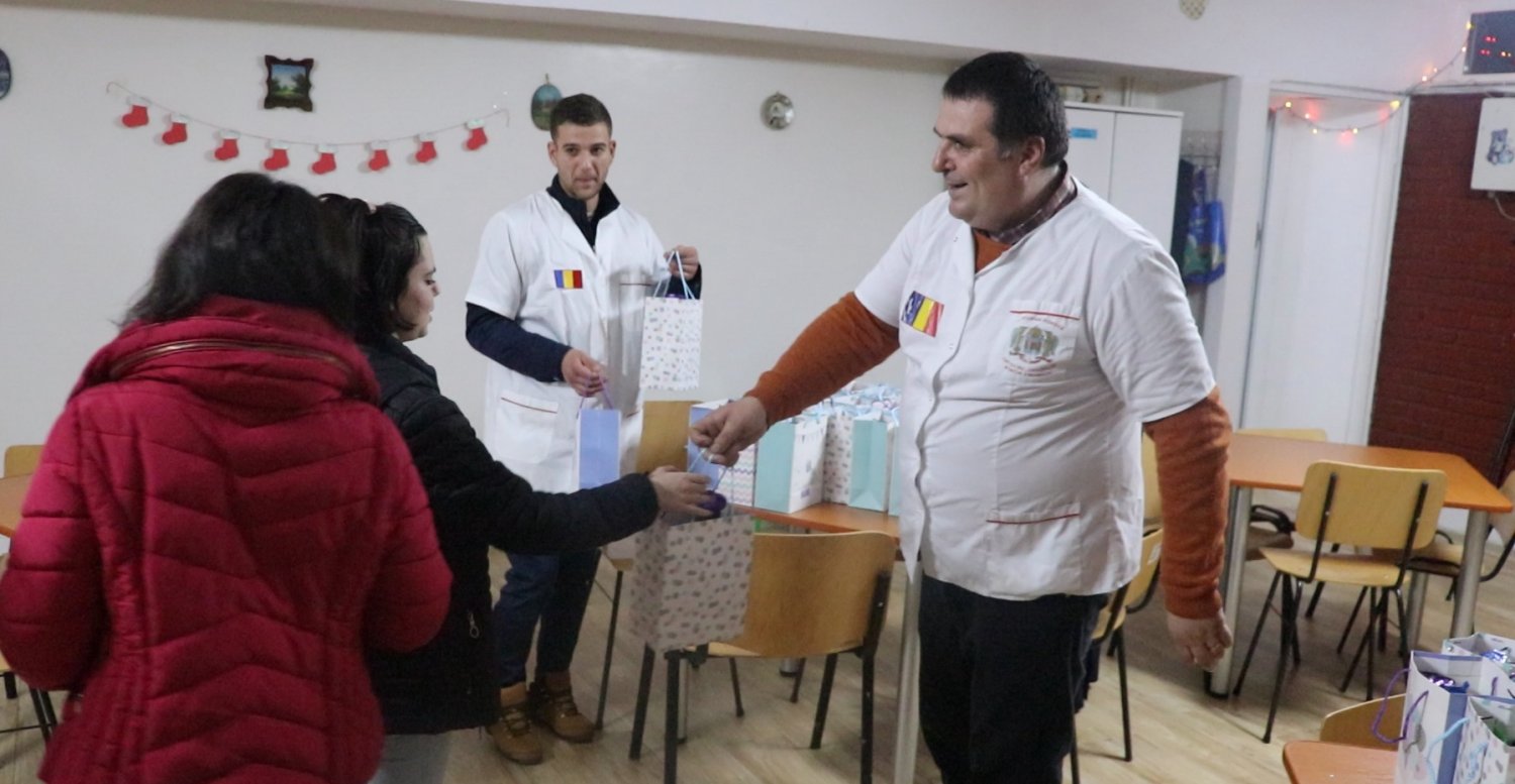 Daruri pentru pacienţii minori ai Spitalului Voila din Câmpina 236871
