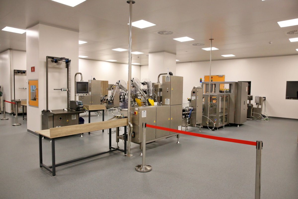 Sfințirea unui nou centru de producție Antibiotice Iași 237014