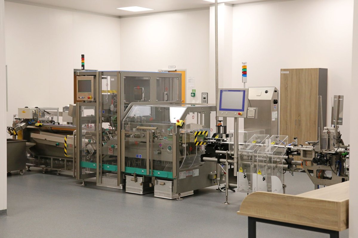 Sfințirea unui nou centru de producție Antibiotice Iași 237015