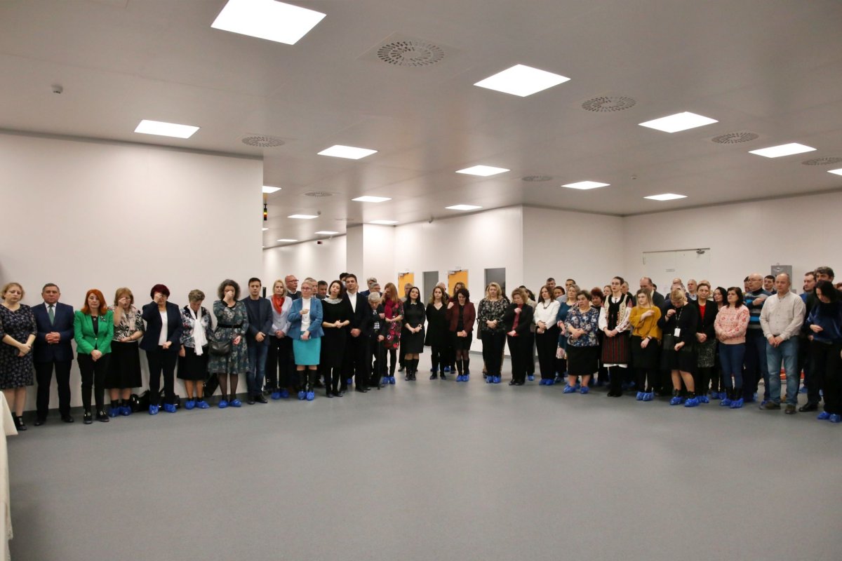 Sfințirea unui nou centru de producție Antibiotice Iași 237021