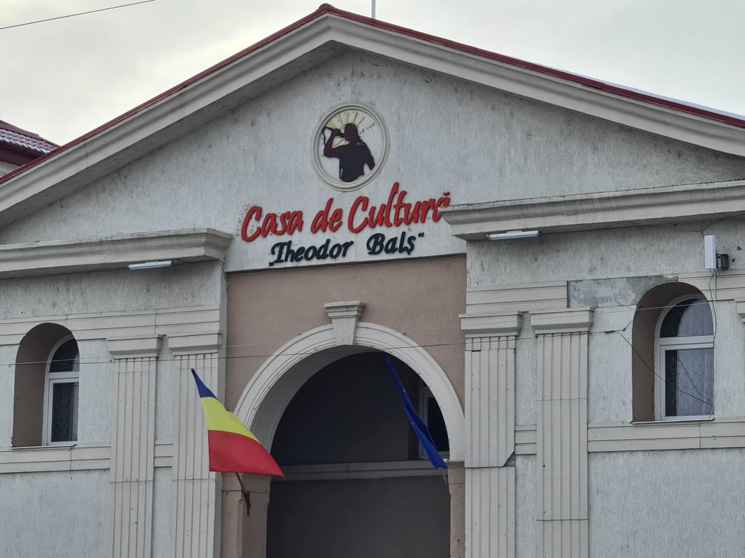 Biserica „Sfântul Nicolae”, centrul micii lumi a Darabanilor 236538