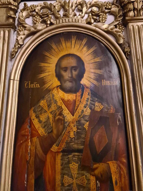 Biserica „Sfântul Nicolae”, centrul micii lumi a Darabanilor 236551