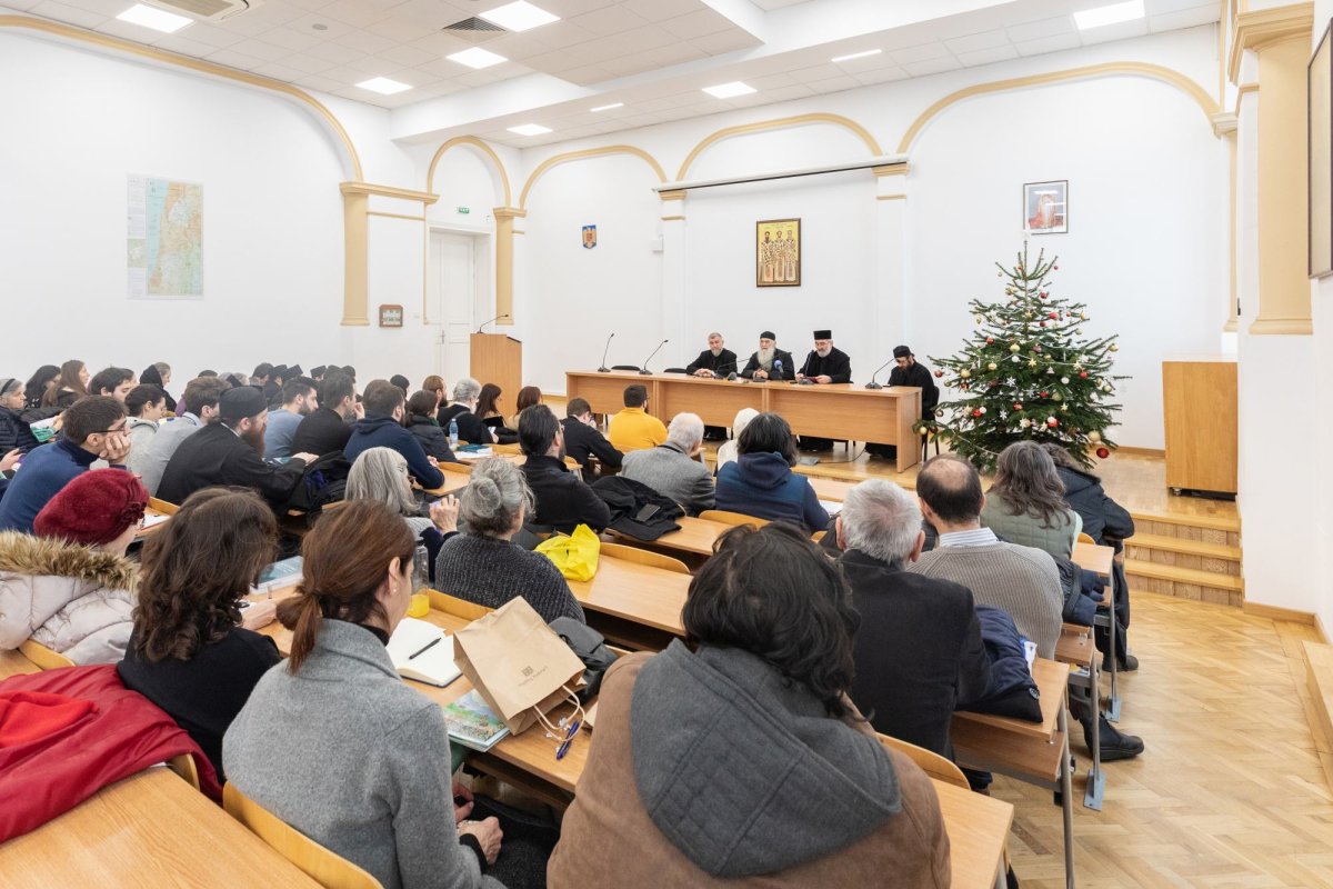 Arhimandritul Zaharia Zaharou a conferențiat la București 237366