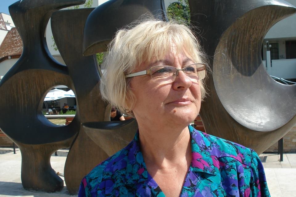 POEZIE: Nicoleta Milea 237444