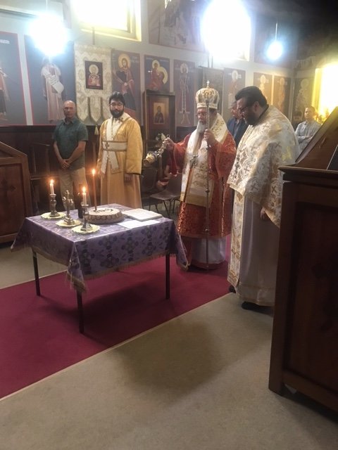 A fost sfinţită pictura Bisericii „Sfântul Nicolae” din Adelaide 237655