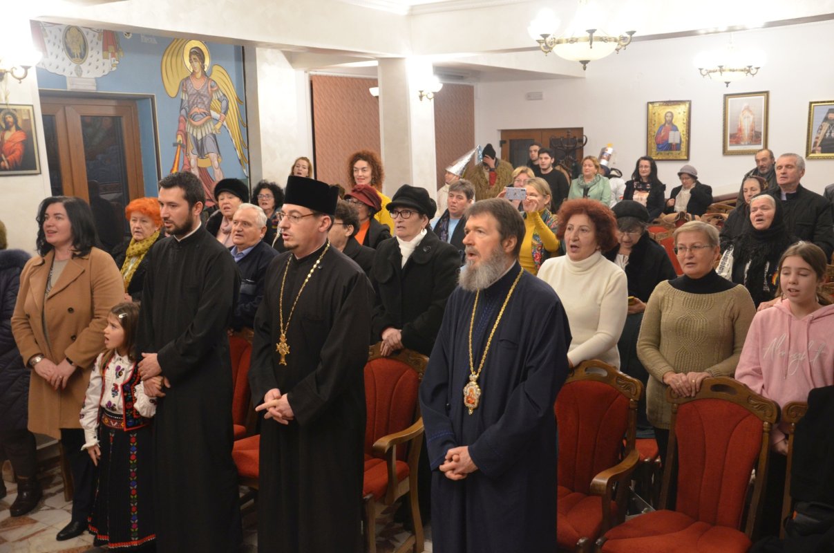 Colinde şi scenete tradiţionale în Protopopiatul Oradea 237882