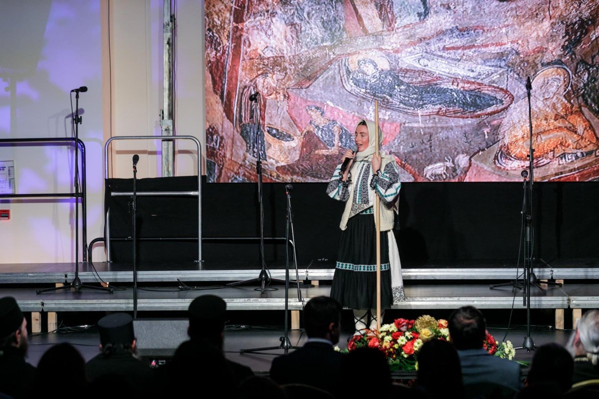 „Pacea sfântă pe pământ” a fost adusă la concertul anual de colinde al Mitropoliei Moldovei și Bucovinei 238294