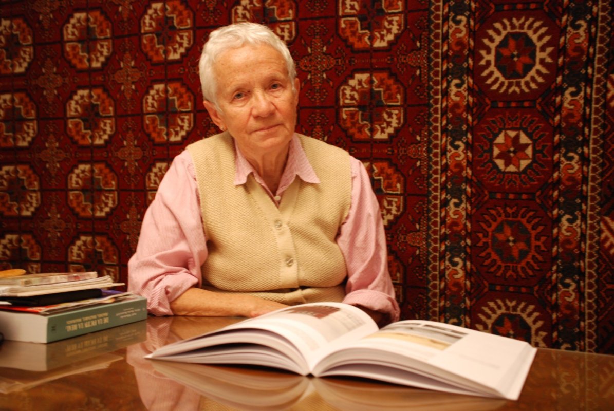 Cătălina Velculescu, credincioasă înțeleaptă, cercetătoare acrivioasă și model luminos 238534