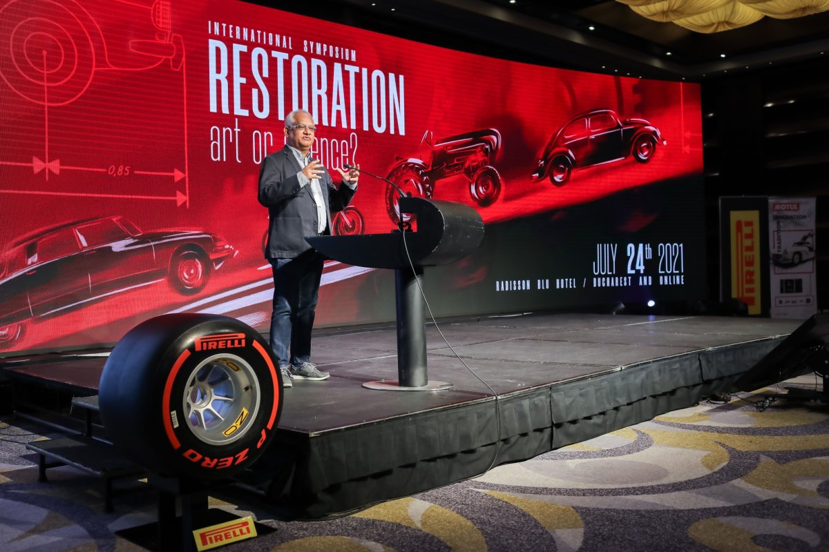 Fascinanta artă a mașinilor istorice 238393