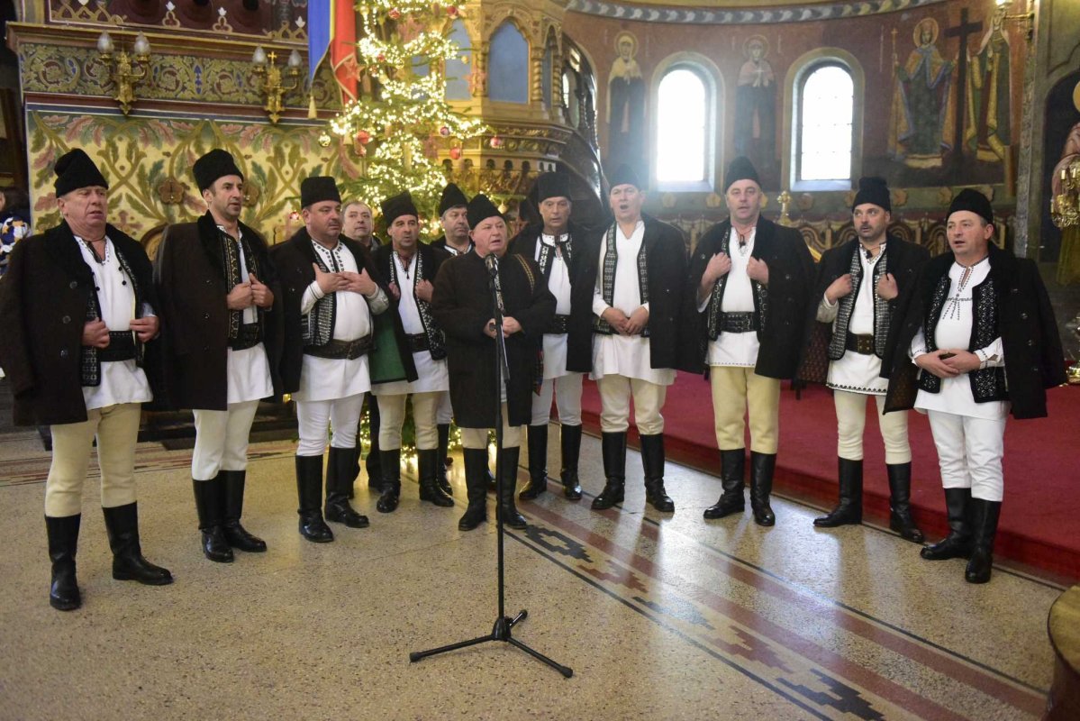 Colindători la Catedrala Mitropolitană din Sibiu 238745
