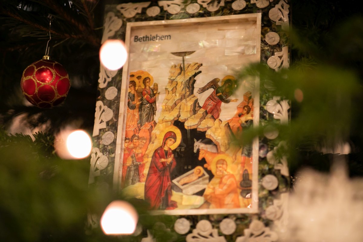 Naşterea Domnului vestită prin colinde la Reşedinţa Patriarhală 238872