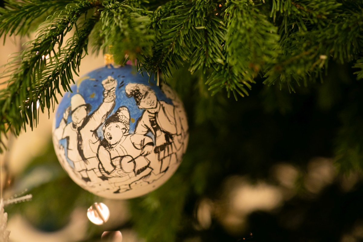 Naşterea Domnului vestită prin colinde la Reşedinţa Patriarhală 238875