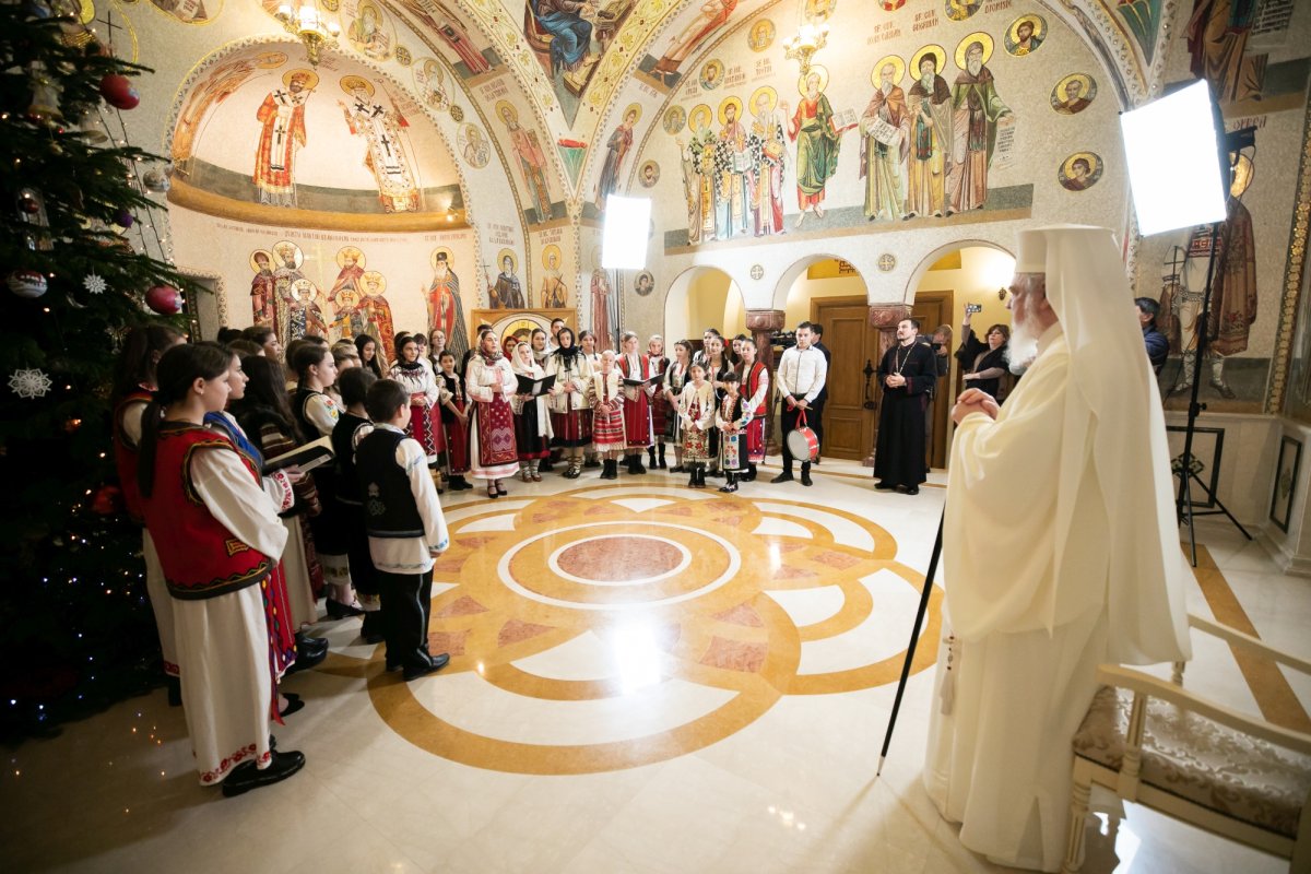 Naşterea Domnului vestită prin colinde la Reşedinţa Patriarhală 238891