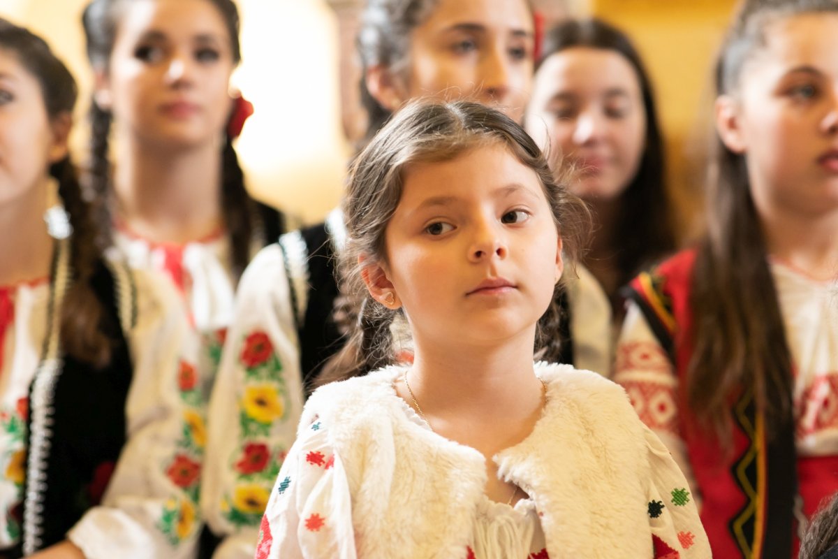 Naşterea Domnului vestită prin colinde la Reşedinţa Patriarhală 238895