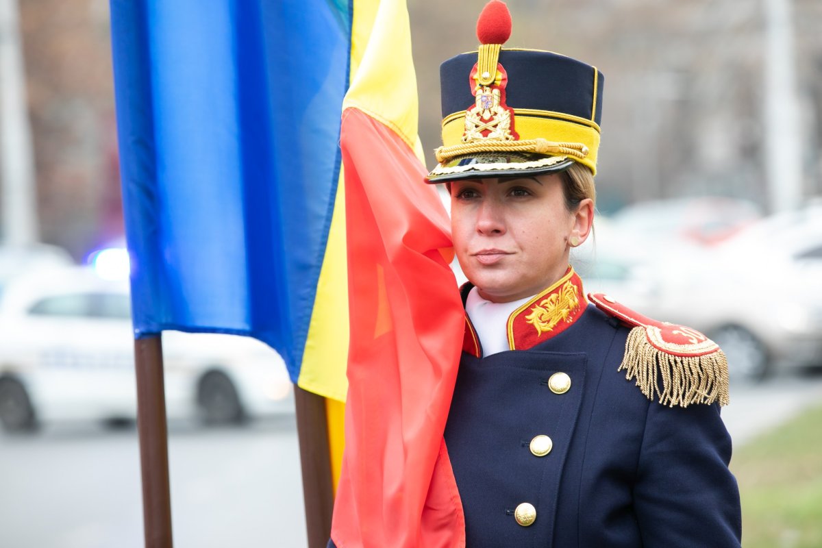 Popas de rugăciune și pomenire în Piața Universității 238795