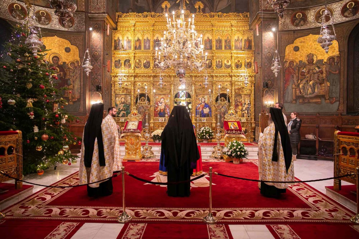 Parastas pentru eroii Revoluţiei române la Catedrala Patriarhală 238983