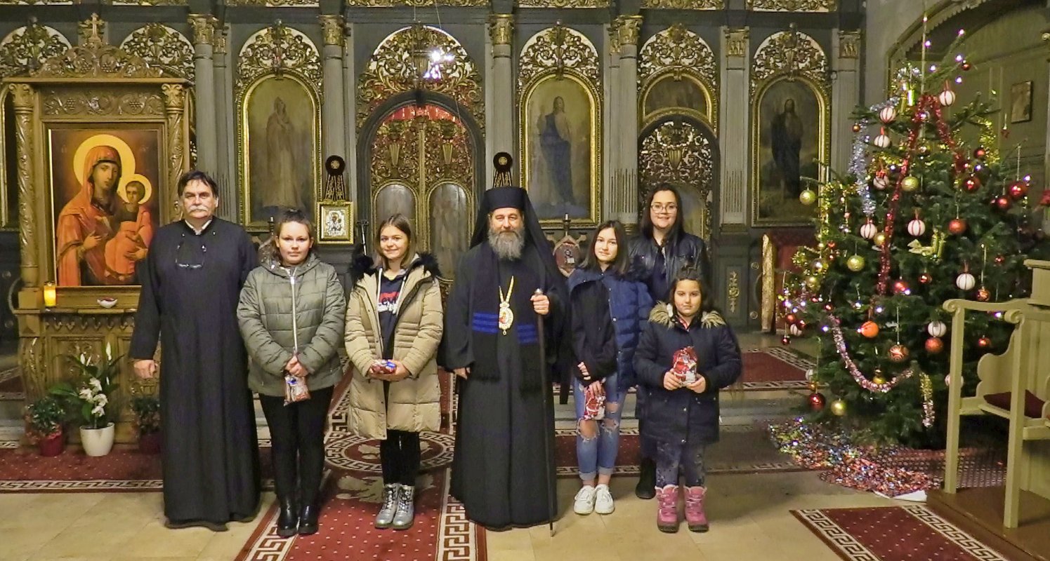 Colindători la catedrala din Giula 239163