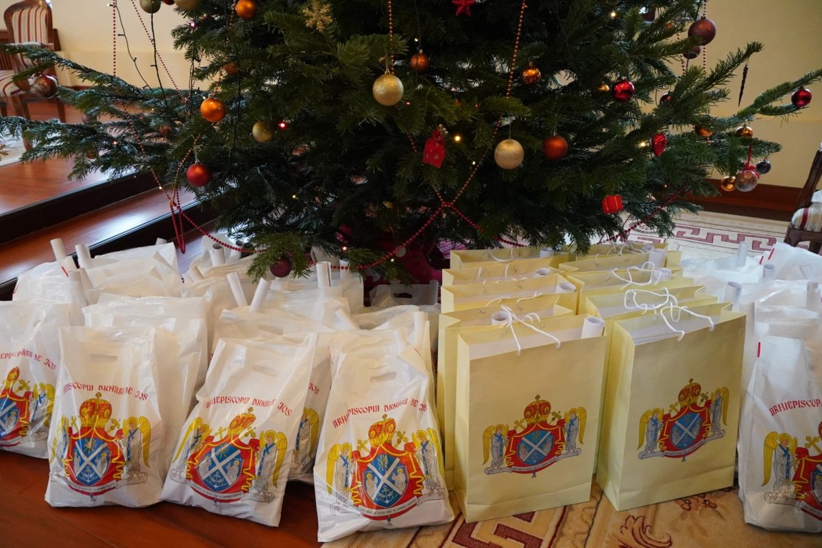 Colindători la Centrul eparhial al Arhiepiscopiei Dunării de Jos 239177