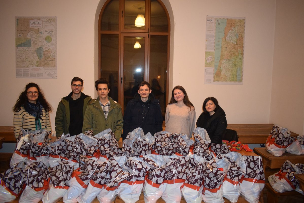 Crăciunul din orfelinat l-a făcut să prețuiască familia și ajutorarea celor suferinzi 238470