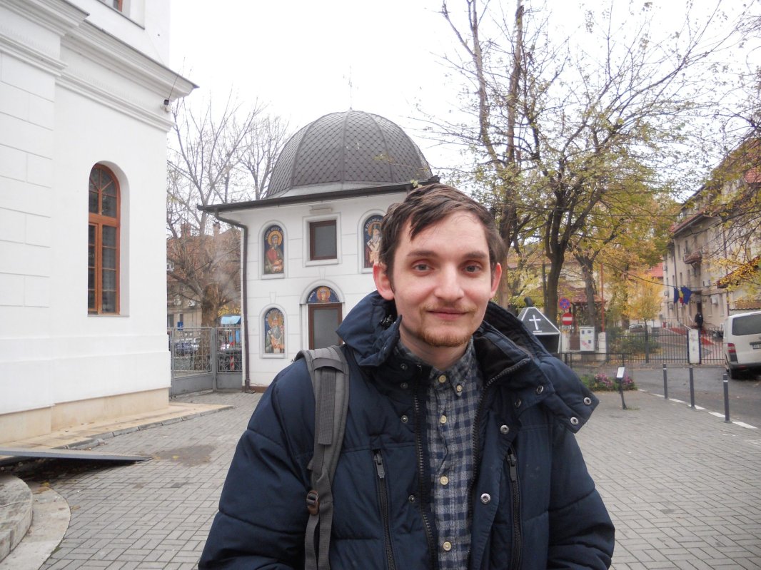 Crăciunul din orfelinat l-a făcut să prețuiască familia și ajutorarea celor suferinzi 238479