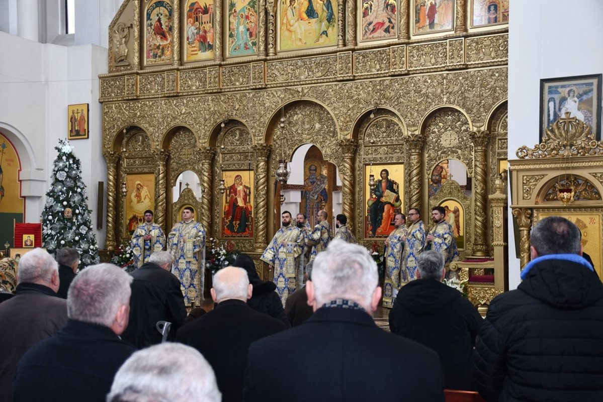 Bucuria Nașterii Domnului la catedrala din Caransebeș 239388