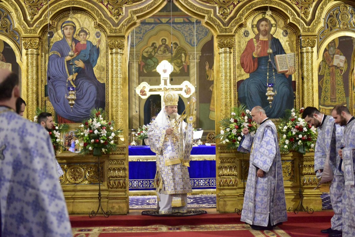 „Nașterea Domnului ne aduce pace și bucurie negrăită în inimile noastre” 239378