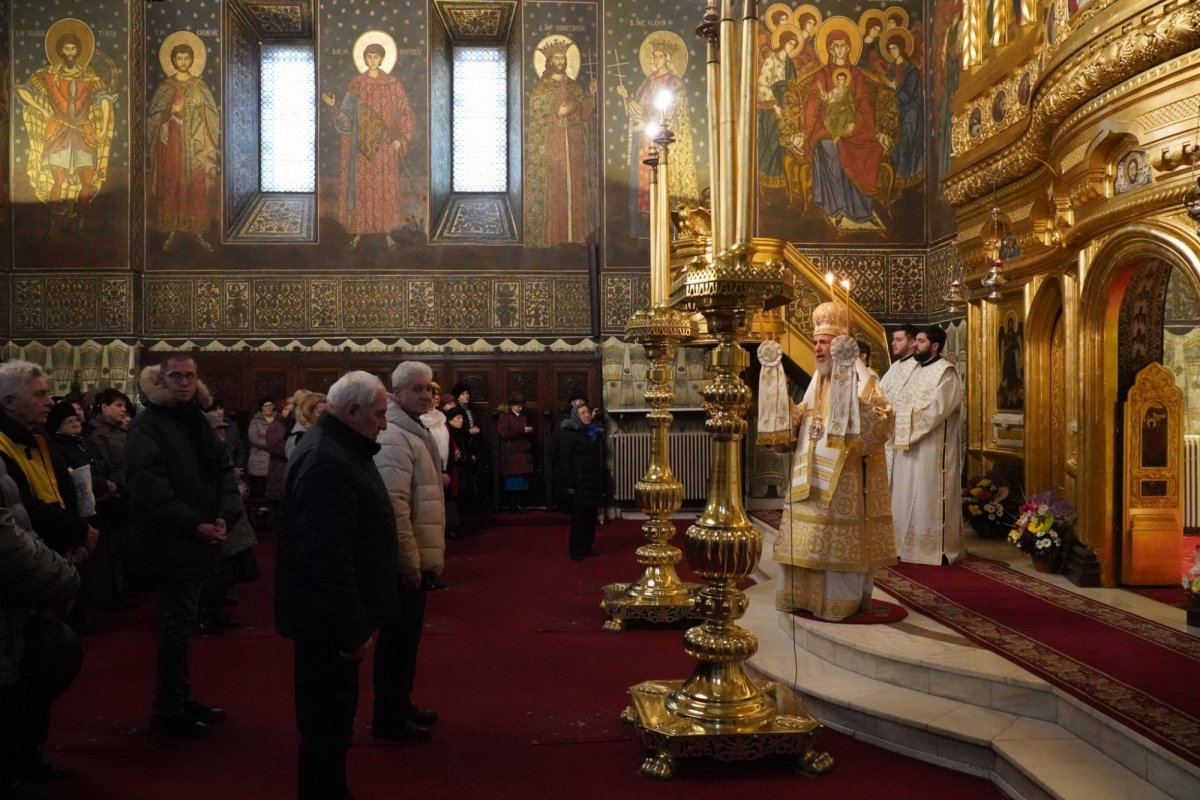 Praznicul Naşterii Domnului la Catedrala Arhiepiscopală din Galaţi 239397