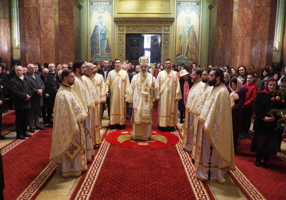 „Cel născut în Betleem Se cheamă Emanuel” 239451