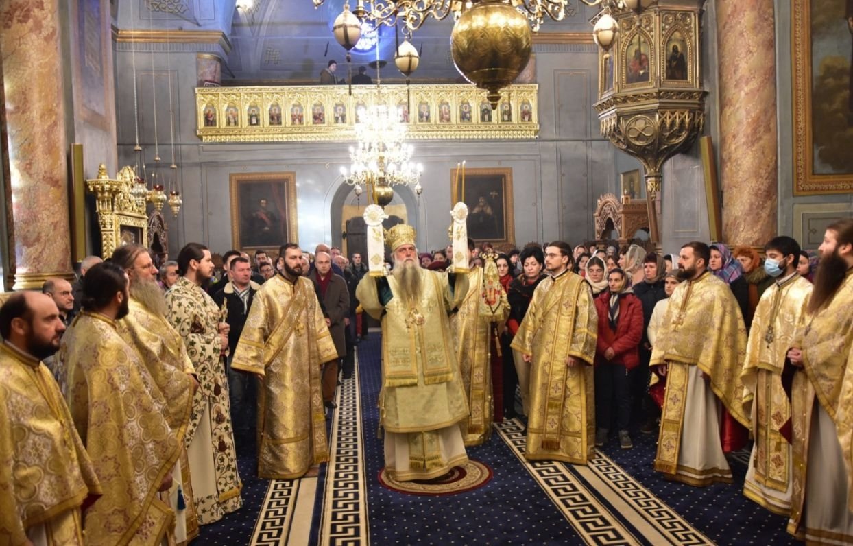 Popas duhovnicesc la Catedrala Arhiepiscopală din Râmnicu Vâlcea 239470