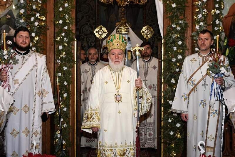 Praznic luminos în eparhii din Muntenia şi Dobrogea 239469