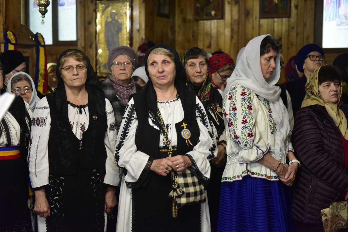 Sărbătoare pentru credincioșii din Brașov în a doua zi de Crăciun 239477