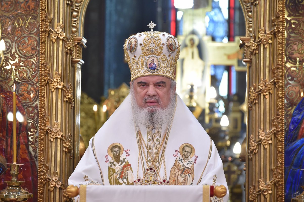 Prețuirea și ajutorarea vârstnicilor sunt expresii ale maturității spirituale și sociale în viața comunității 239913