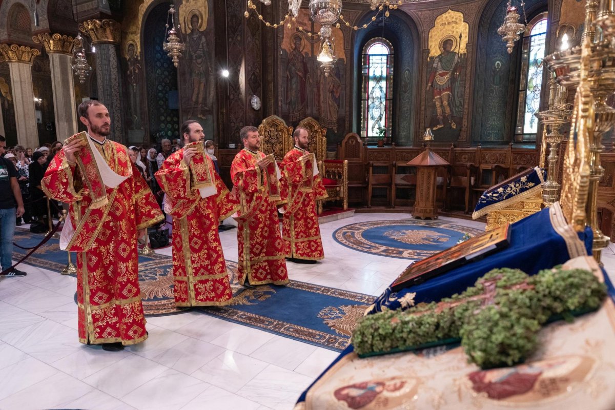 Despre „pace” în ectenia cererilor 240035