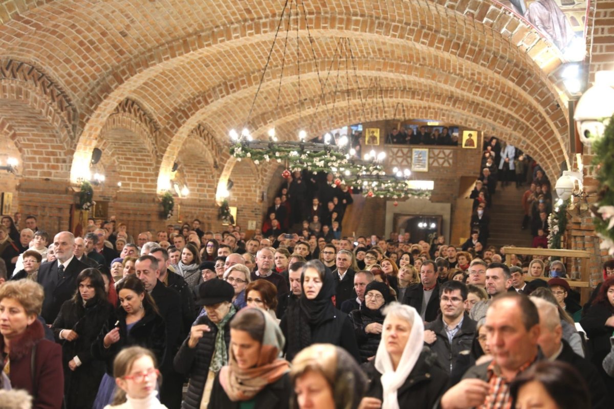 Binecuvântare arhierească la Catedrala Episcopală din Baia Mare 240125