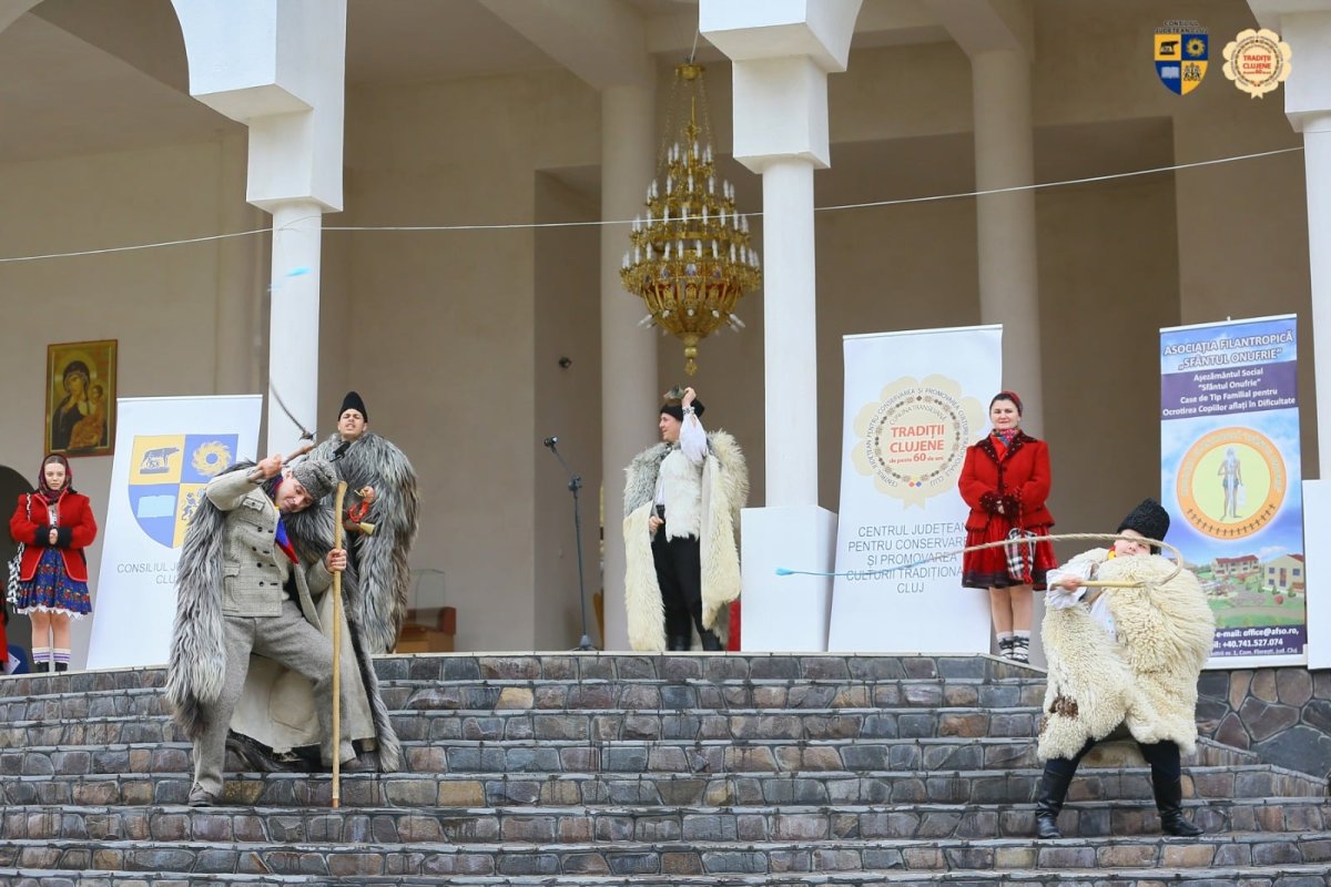 Plugușorul, practicat în vechime de cetele de feciori 240107