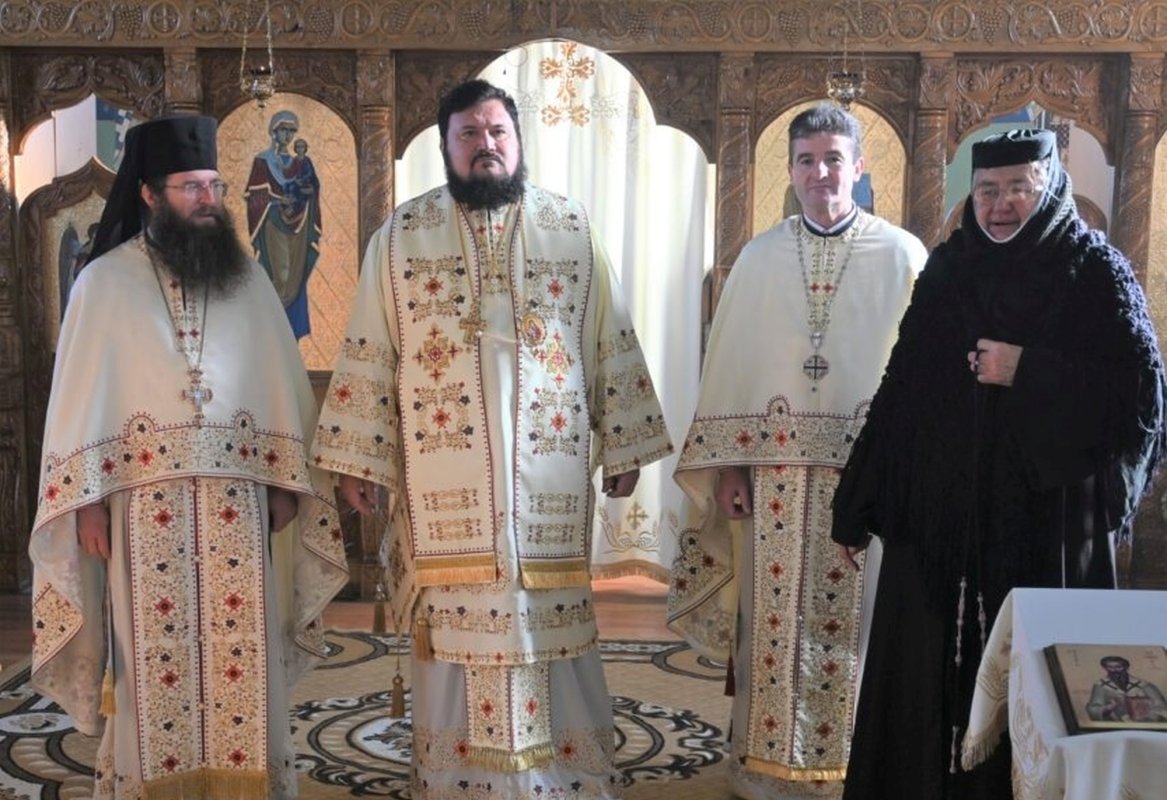 Prima zi a anului la Mănăstirea Bic, Sălaj 240128