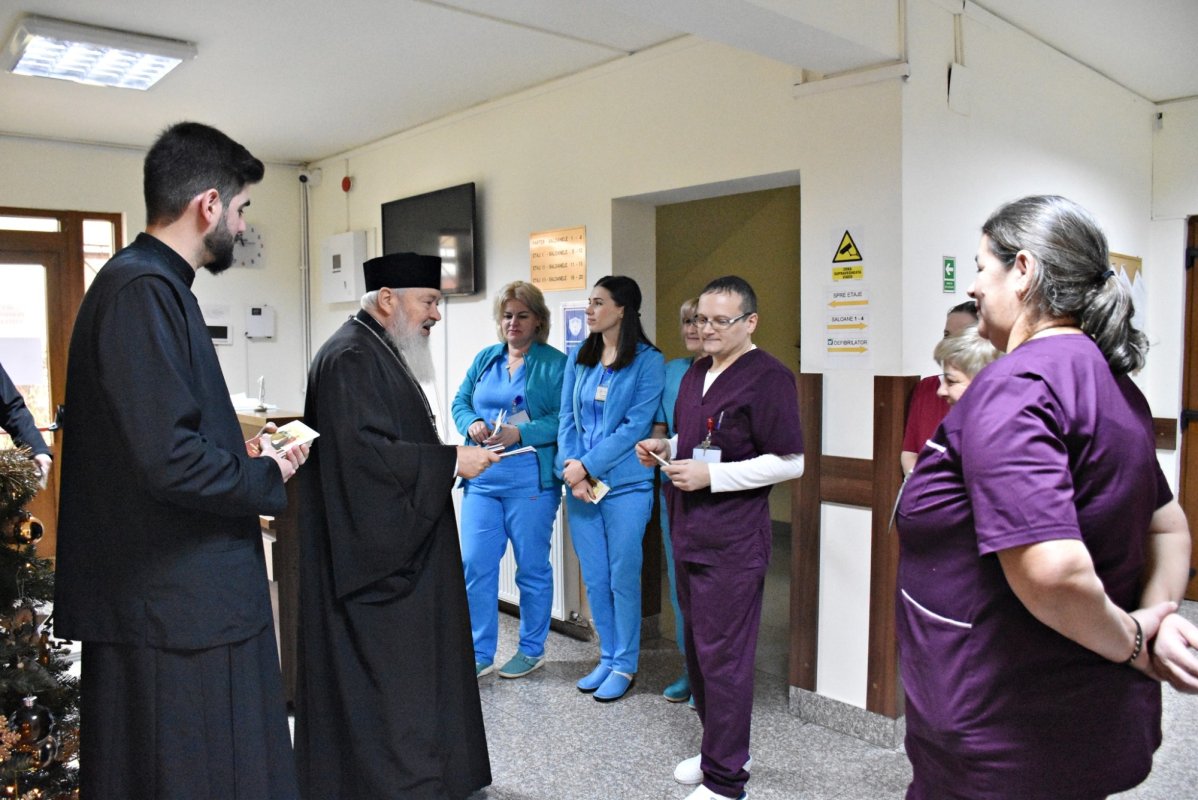 Binecuvântare pentru beneficiari din centre de îngrijire ale Eparhiei Clujului 240204