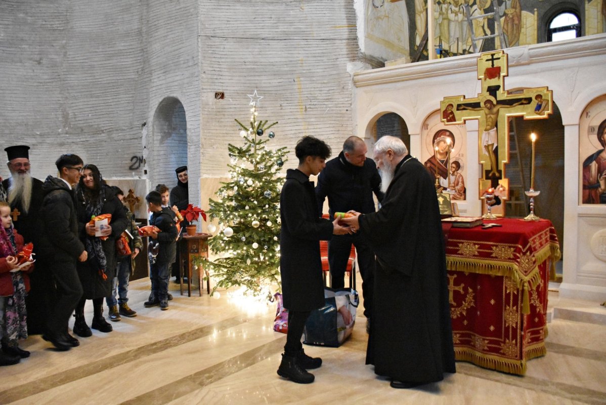 Binecuvântare pentru beneficiari din centre de îngrijire ale Eparhiei Clujului 240210